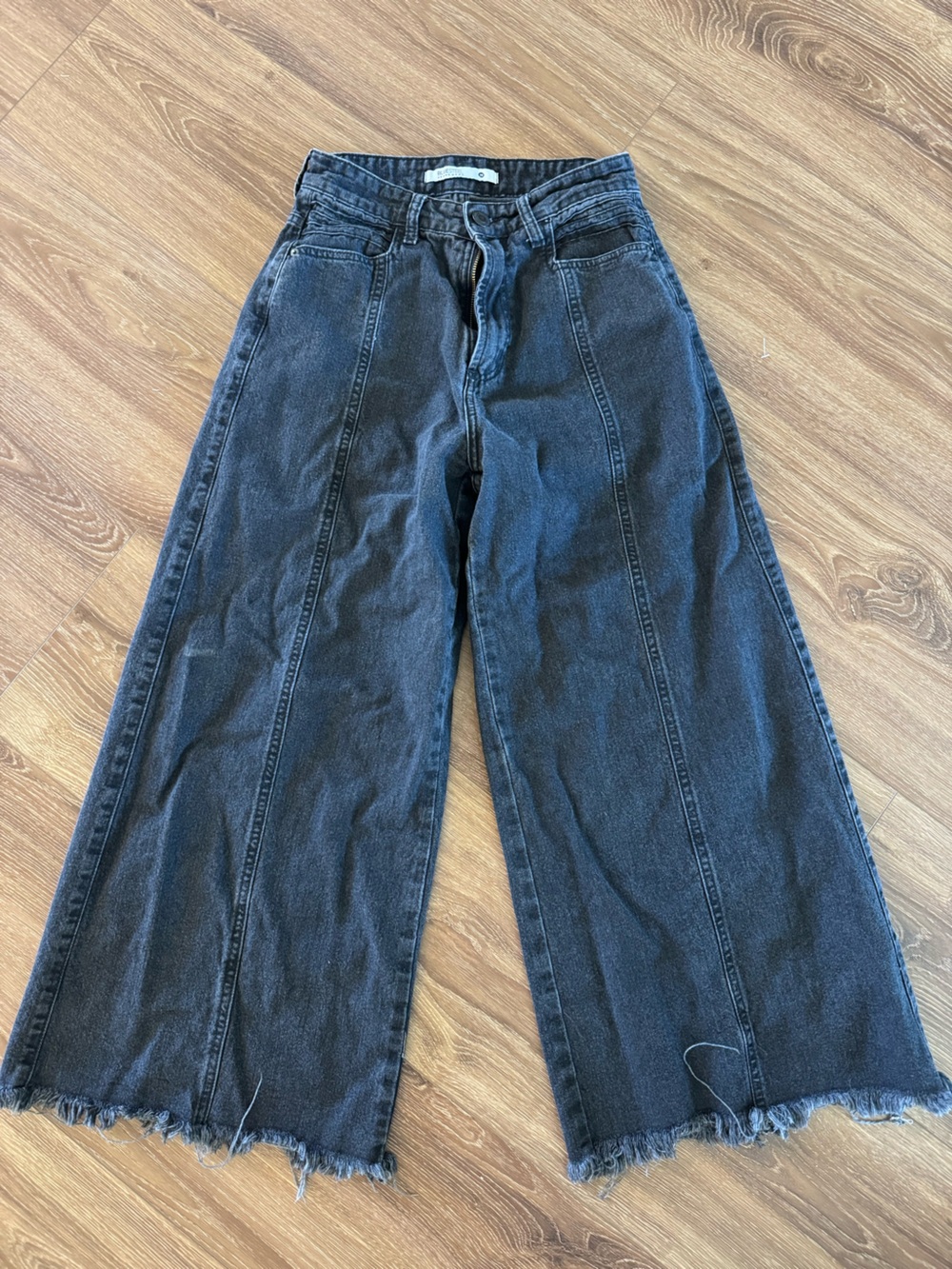 Women’s black faded wide leg Denim Jeans crop ankle Blue Steel 26 Y2K